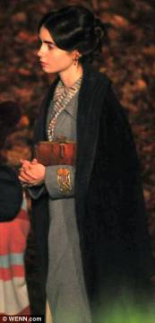 Lily Collins dans le rôle d'Edith Bratt
